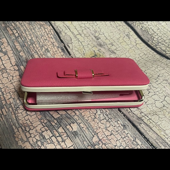 FREE W/PURCHASE OF $12+ - Picture 3 of 3